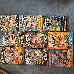 8 Captain Underpants Book Collection and a bonus Deep Dive book